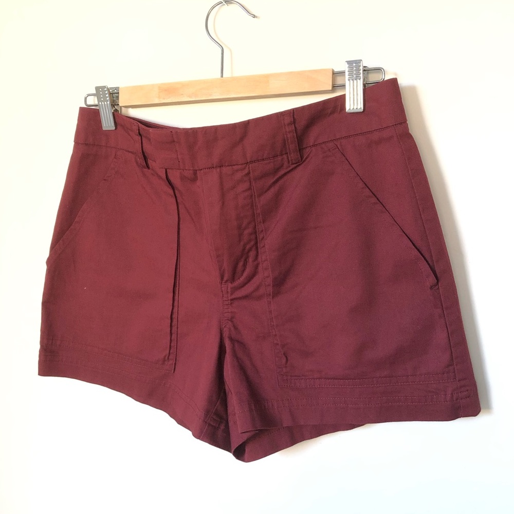 VINCE Patch Pocket Burgundy Shorts